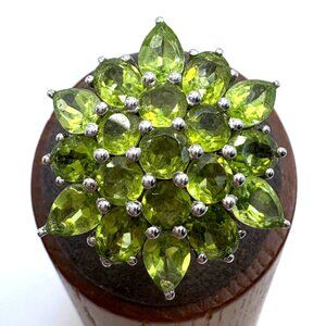 VTG Solid Sterling Silver 925 Peridot Cluster Statement Ring Size 8.75